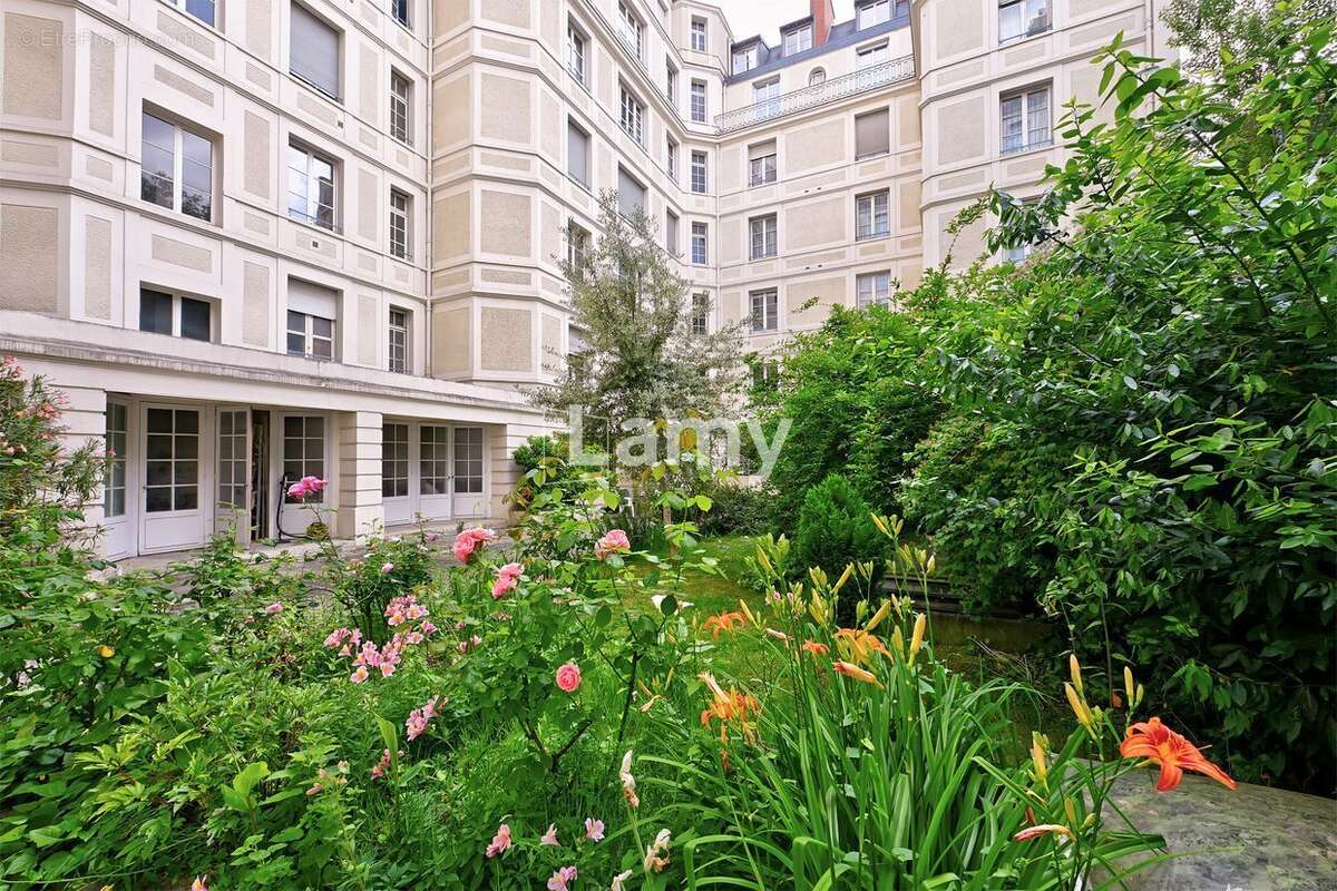 Appartement à VERSAILLES