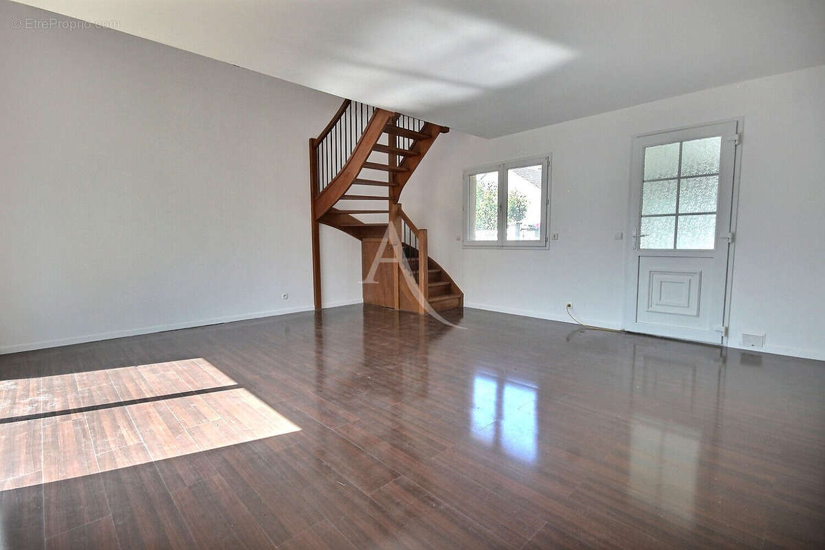 Maison à CONFLANS-SAINTE-HONORINE