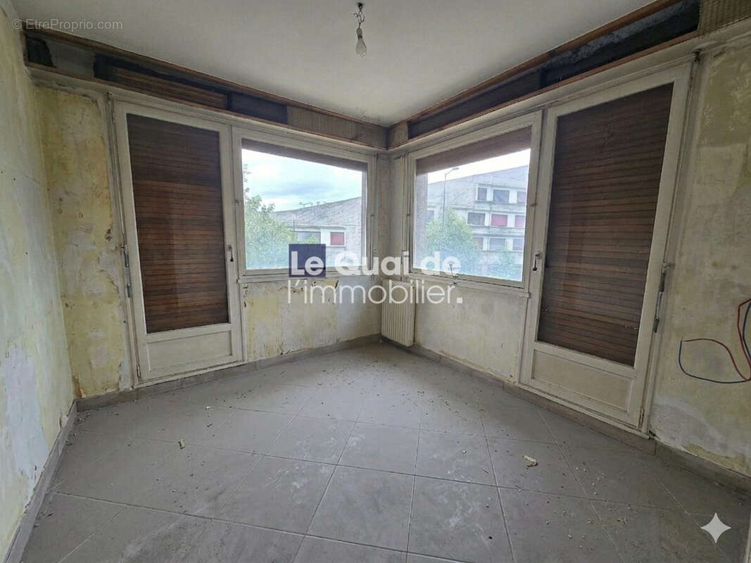 Appartement 74 m² à Grenoble  - photo 2