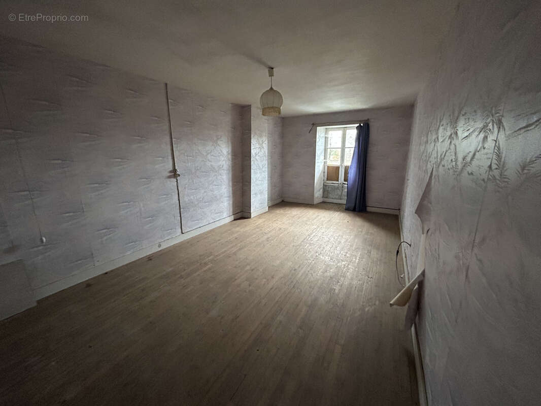 Maison à MONTEMBOEUF