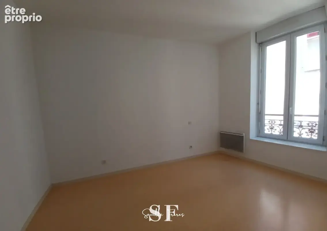 Agen hyper centre - immeuble loue a vendre - 6 appartements - photo 9