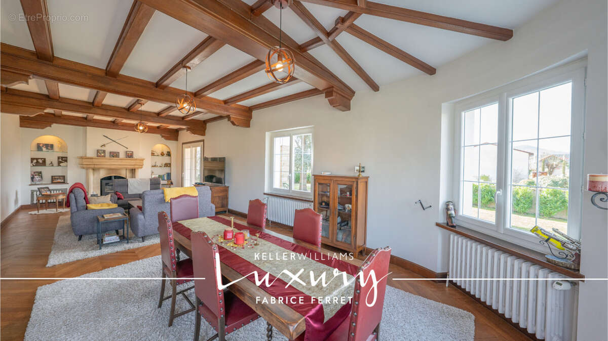 Maison à PONT-DU-CHATEAU