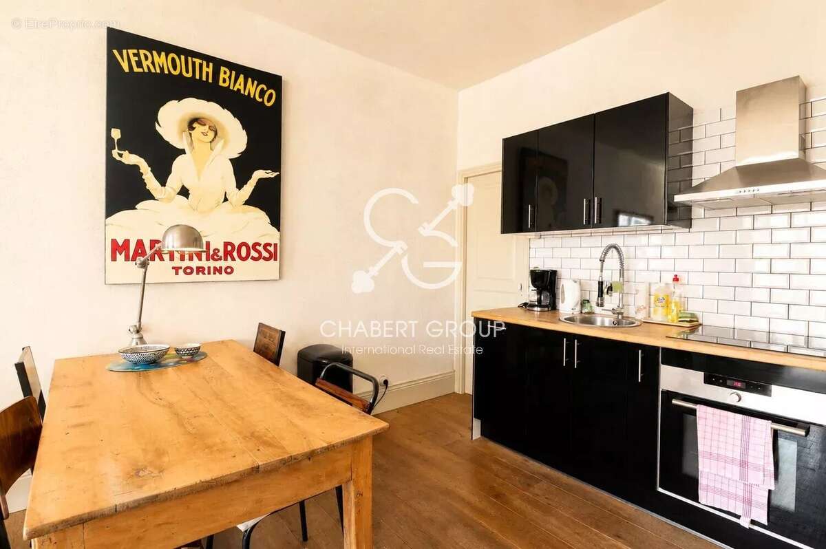 Villefranche-sur-mer – appartement – 2 pièces – 40 m² – vieille ville - photo 2