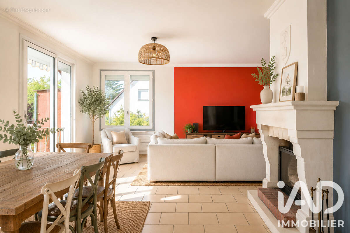 Maison 140 m² à Montreuil-En-Touraine  - photo 2