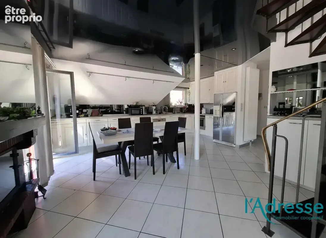 Maison 5 pièces avec piscine - photo 5