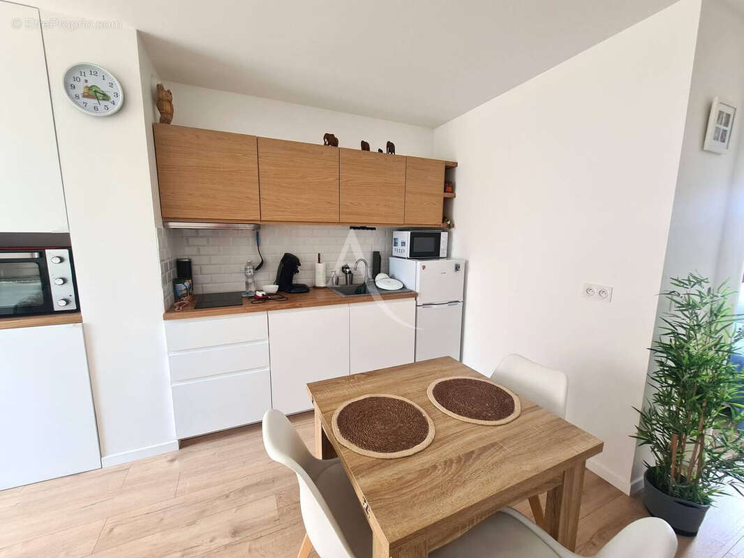 Appartement Chevry Cossigny 2 pièce(s) 42.8 m2 - photo 2