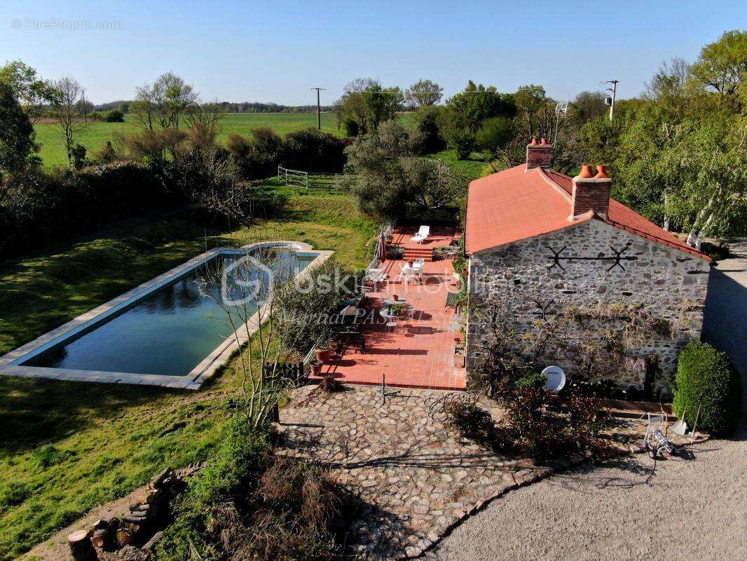 Maison à LES LUCS-SUR-BOULOGNE