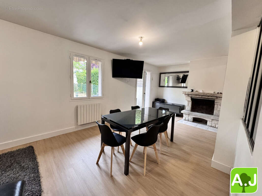 Maison 100 m² à Ezy-Sur-Eure  - photo 5