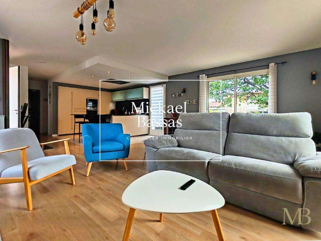 Maison à RIA-SIRACH