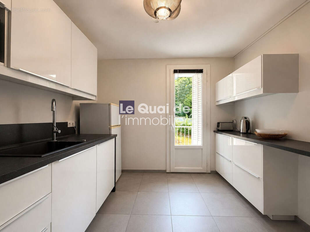 Appartement 72 m² à Jacob-Bellecombette  - photo 3