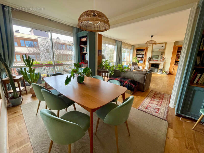 Appartement à NOISY-LE-ROI