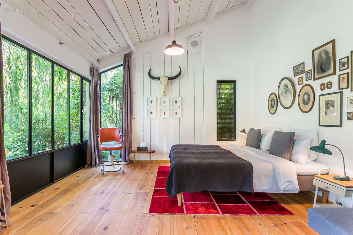 Maison à L'ISLE-SUR-LA-SORGUE