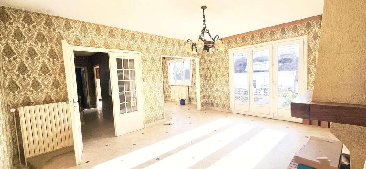 Maison à SULLY-SUR-LOIRE