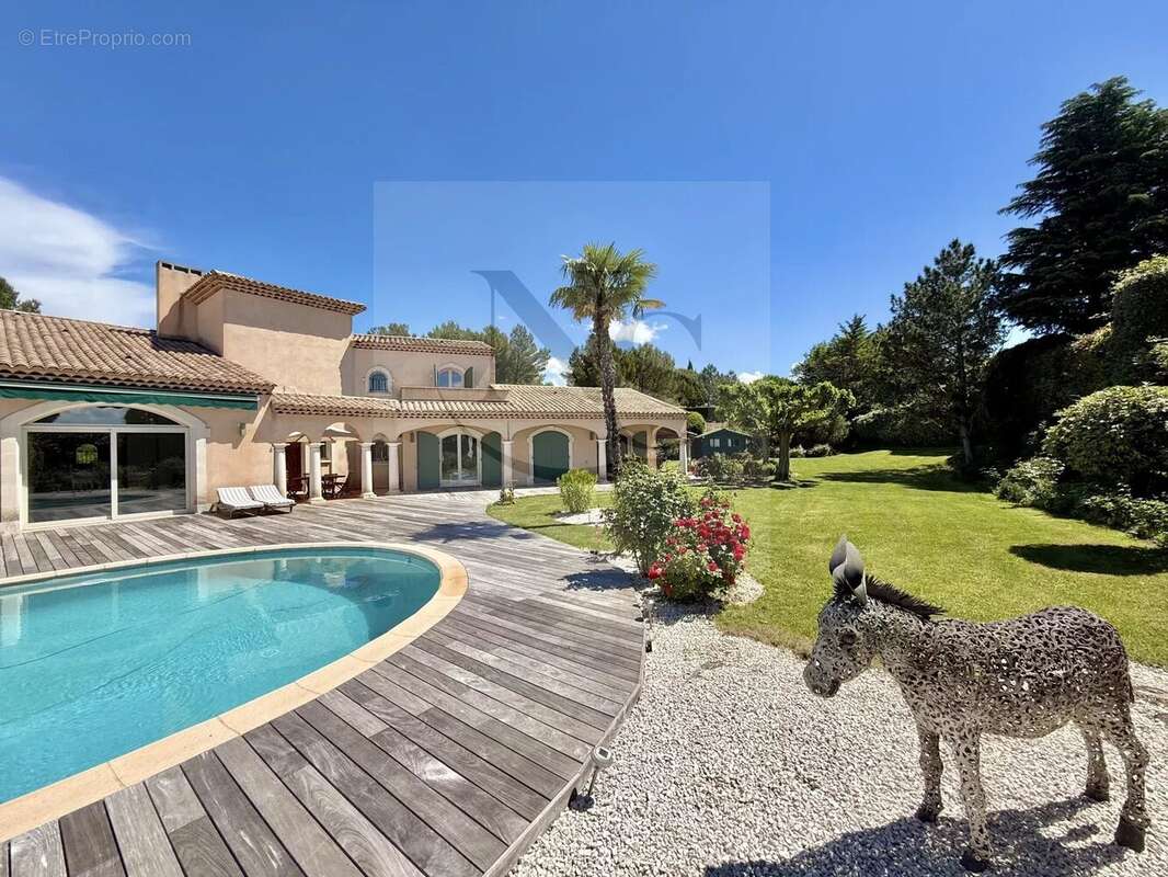 Aix-en-provence / secteur country club - photo 9