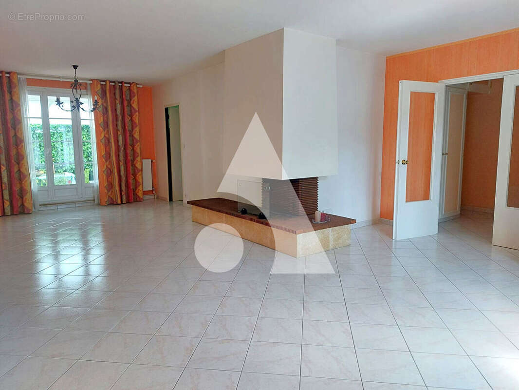 Maison à CORMEILLES-EN-PARISIS