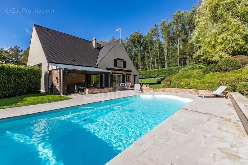 Maison à CHEZY-SUR-MARNE