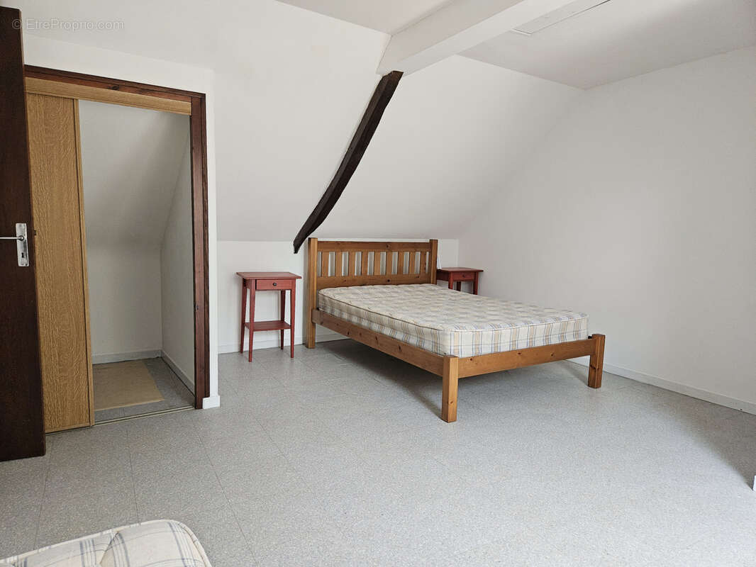 Maison à SEGLIEN