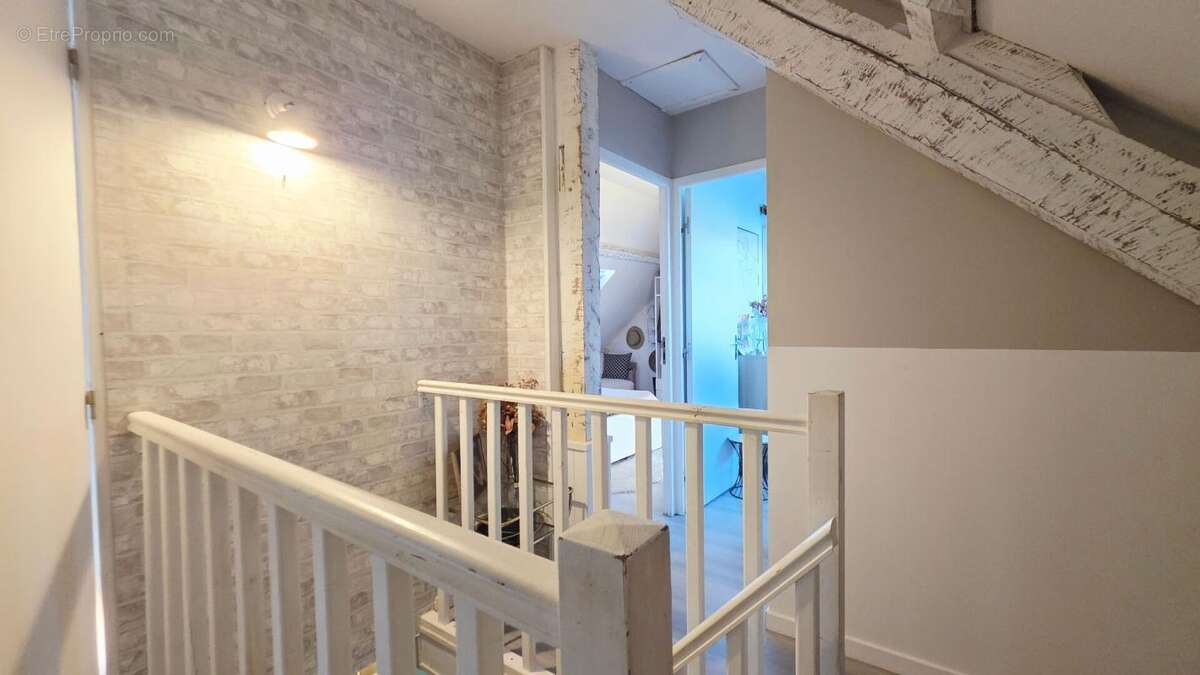 Bourges appartement 74m² duplex 3 pieces 2 chambres - photo 10