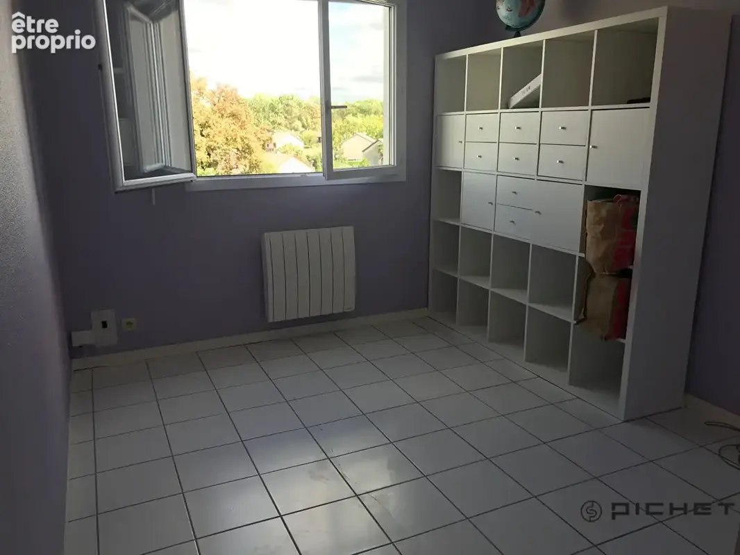 Appartement T3 proche FAC avec parking - photo 3