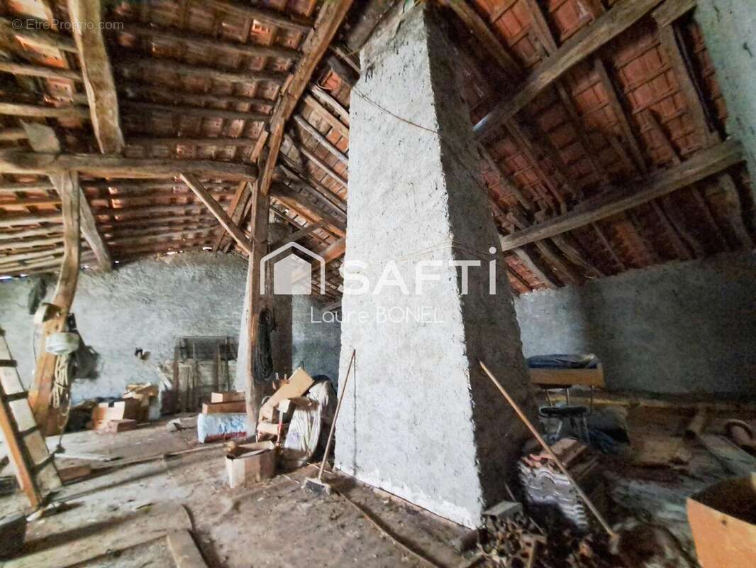 Photo 8 - Maison à GONDRECOURT-LE-CHATEAU