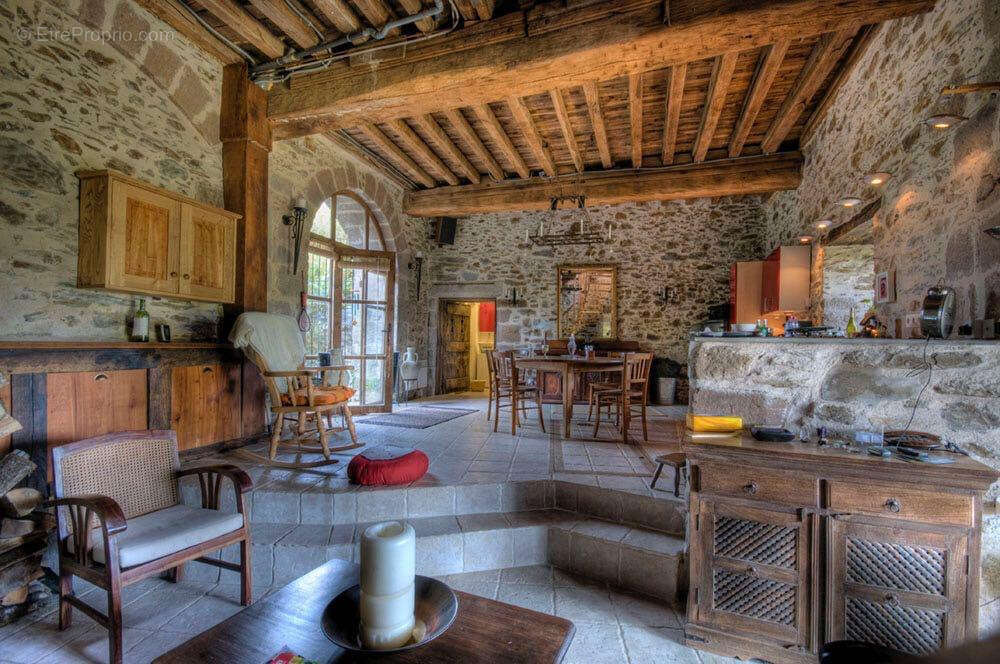 Proche Objat, petit hameau - photo 8