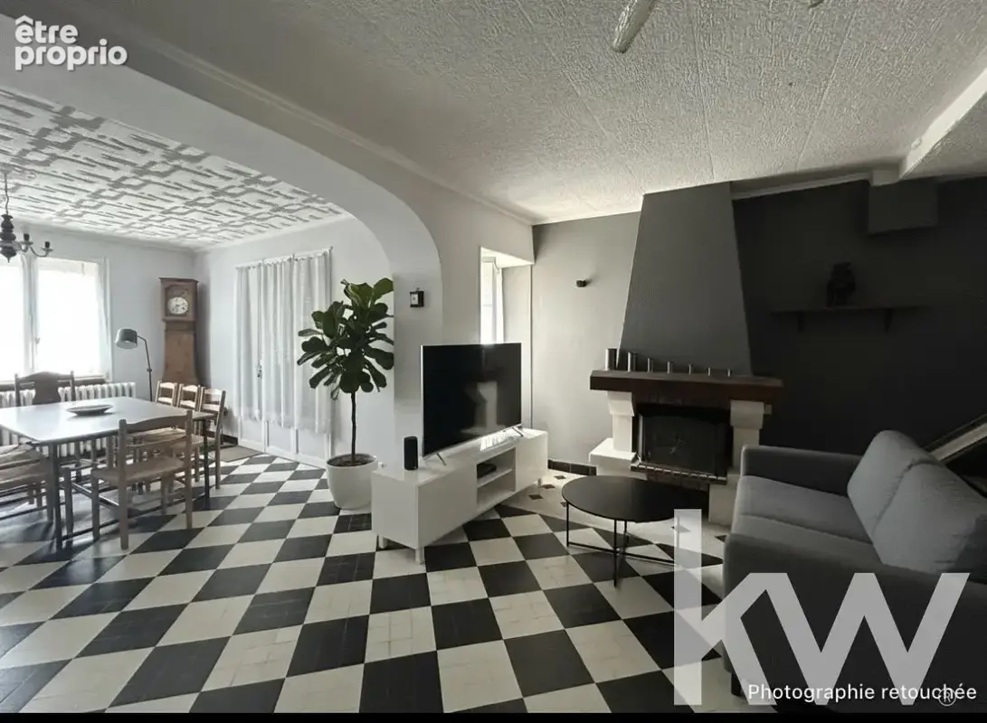 Maison 171 m² à Baule  - photo 2