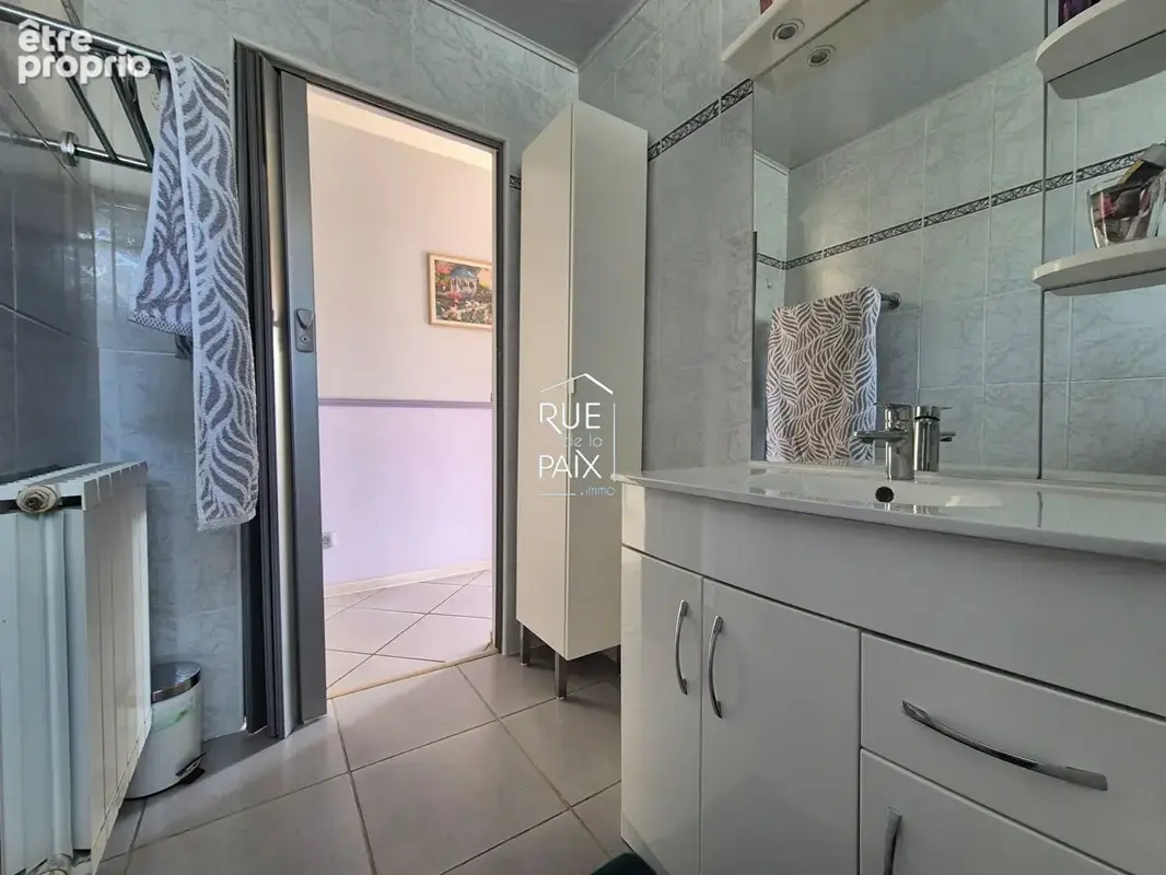 Maison Ceaux En Loudun 4 pièce(s) 99 m2 - photo 12