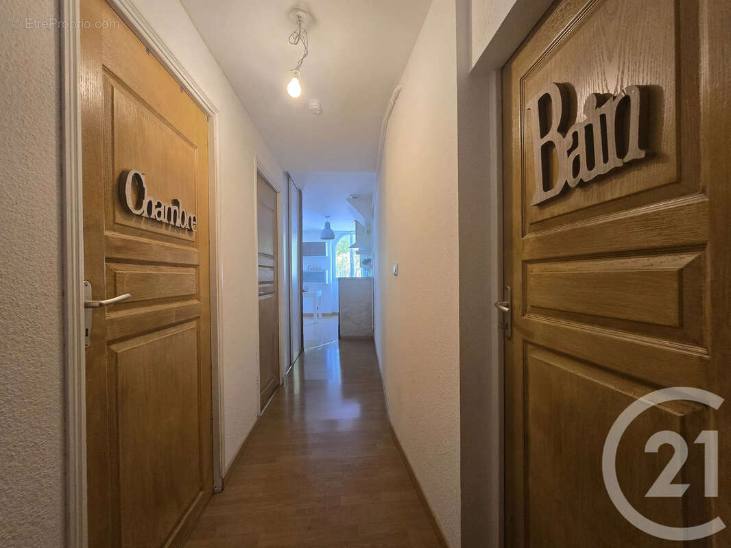 Appartement à CARBONNE