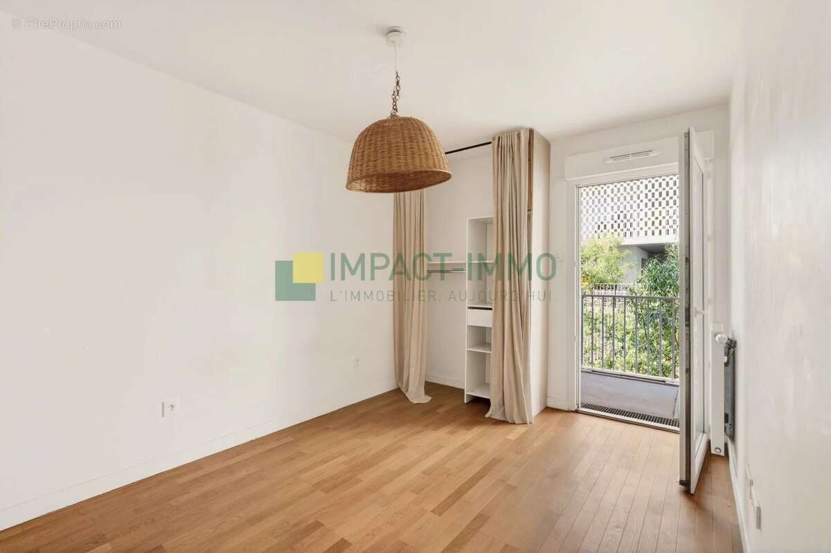 Appartement à CLICHY