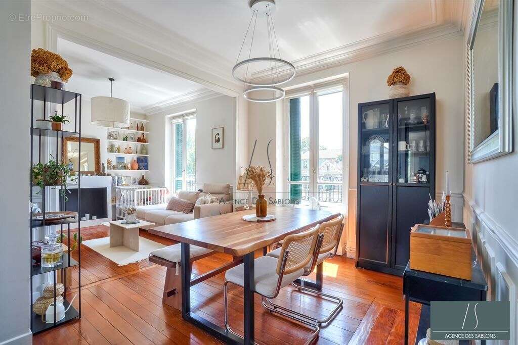 Appartement à LE VESINET