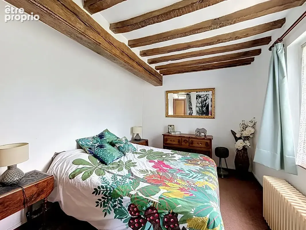 À proximité de Gisors  - propriété avec deux maisons - 5 chambres - piscine chauffée - photo 6
