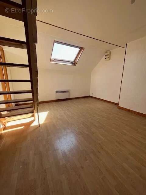 Appartement à LE CATEAU-CAMBRESIS