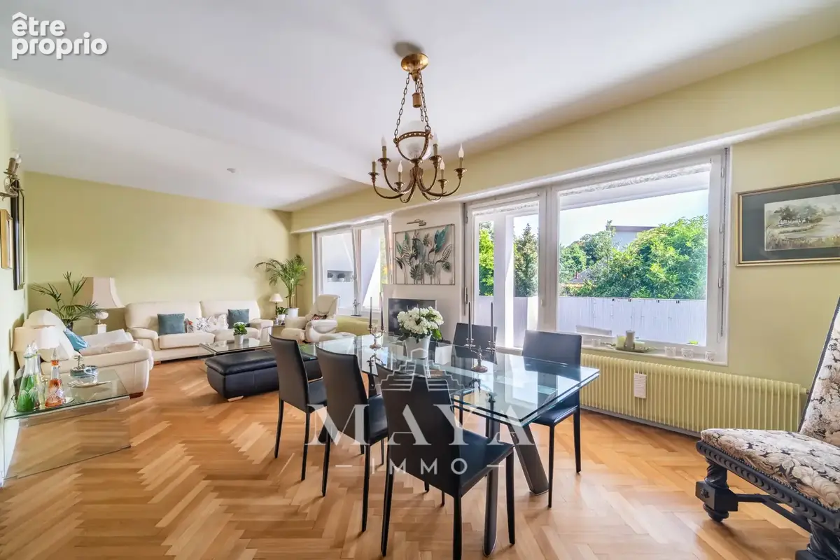 Maison 10 pièces 202 m² à vendre à Riedisheim (68400) - photo 2