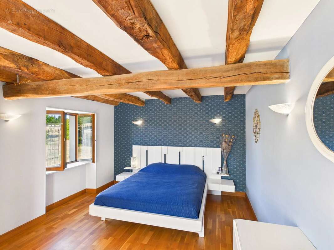 Propriété équestre avec 5 chambres, excellentes écuries et 19.5ha - photo 6