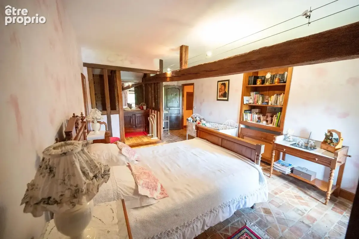 Logis avec parc boisé thurageau - photo 11