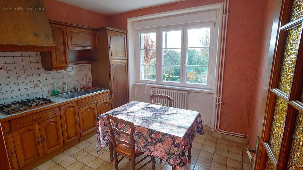 Maison à CHATEAULIN