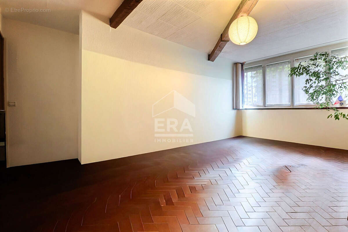 Appartement à SAINT-DENIS