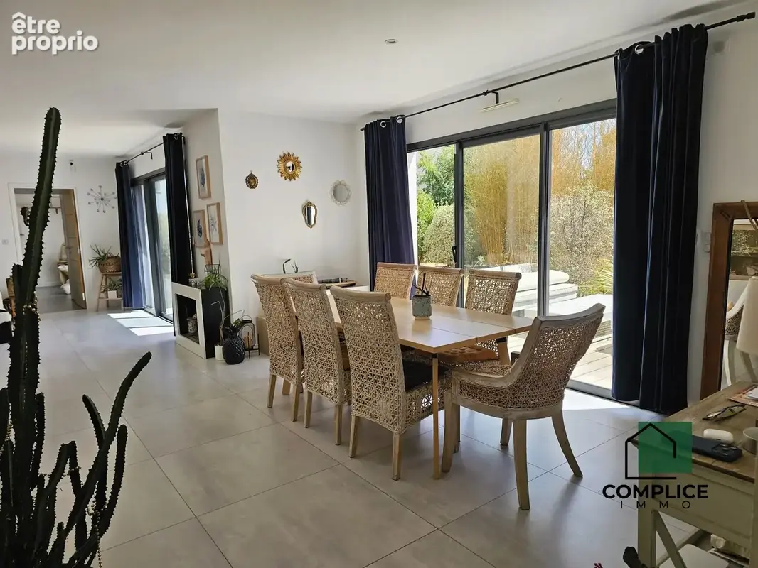 Maison 175 m² à Vigneux-De-Bretagne  - photo 5