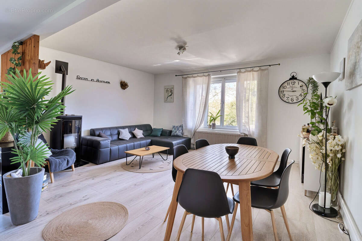 Appartement à MIONS