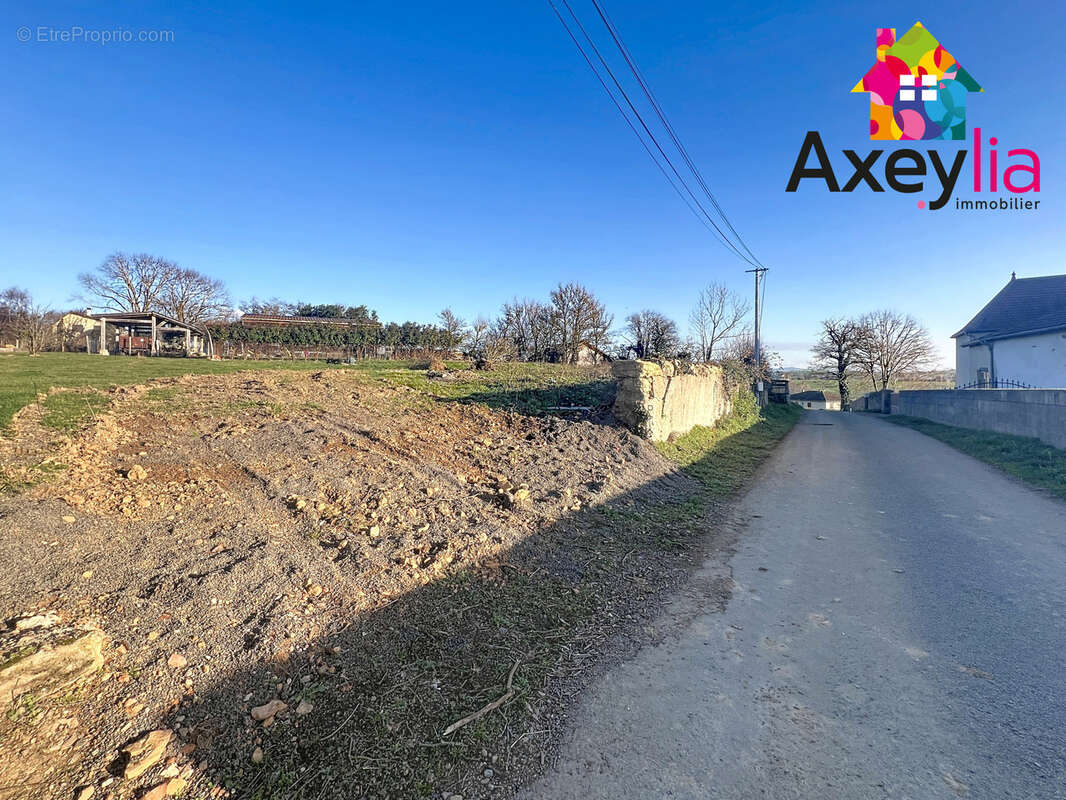A vendre - mailly - terrain pret a batir - photo 4