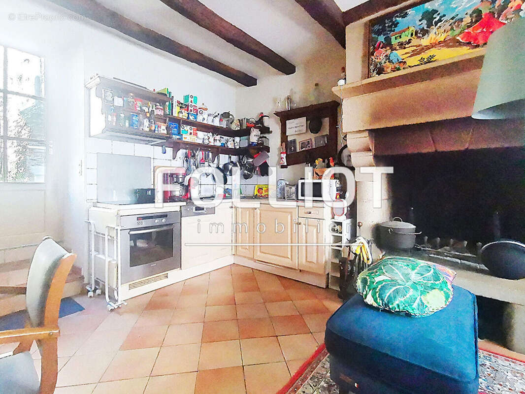 Maison  coeur de bourg de Saint Jean le Thomas - photo 3