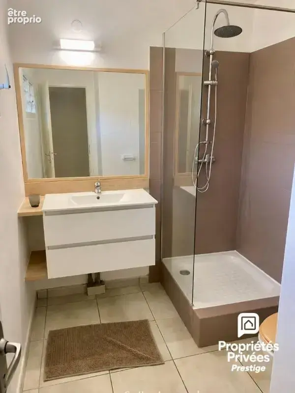 Rare, Appartement Duplex T4 avec jardin et piscine , Baie Mahault - photo 8