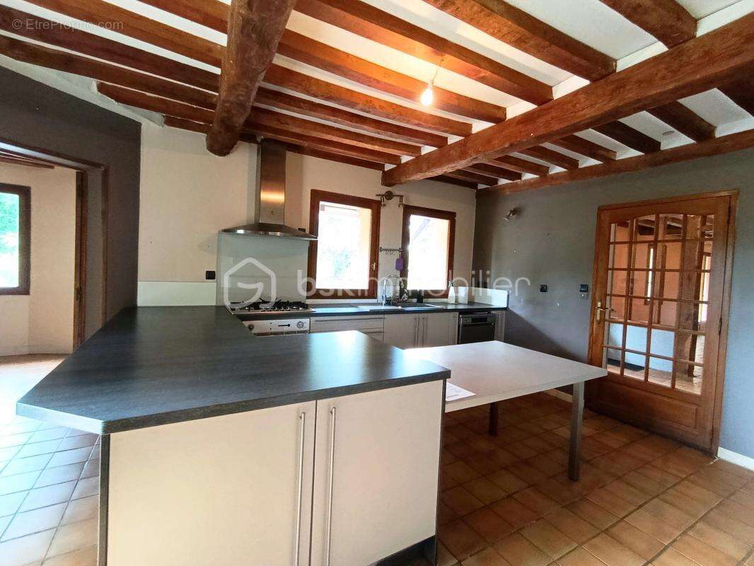 Maison familiale de 207 m² sur 7 120 m² de terrain – Calme absolu à Mandeville En Bessin - photo 8