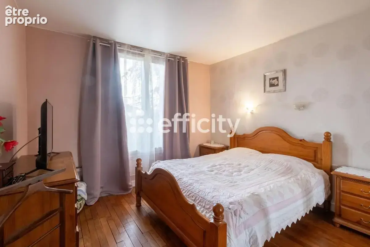 Maison 8 pièces 222 m² à vendre à Villeneuve-Le-Roi (94290) - photo 14