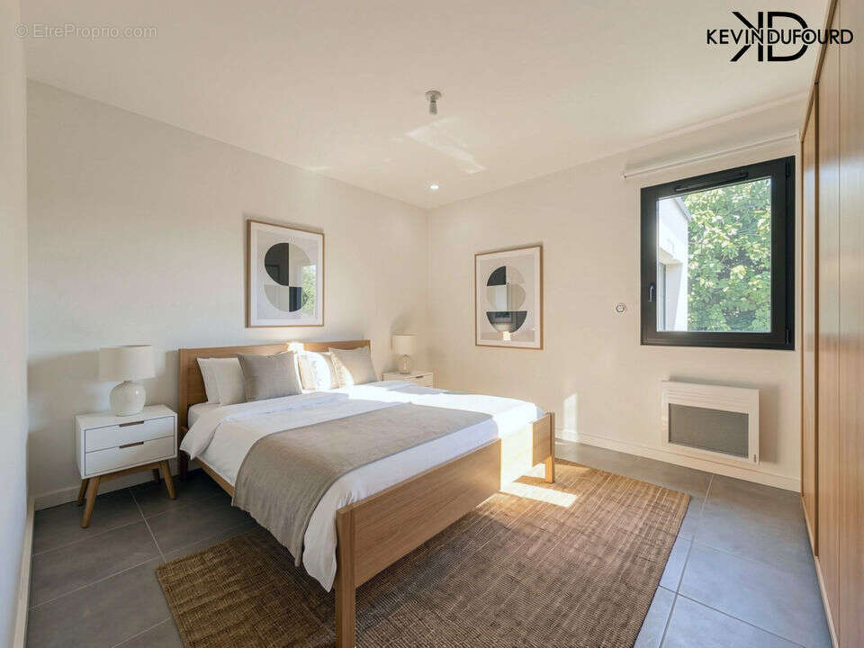 Maison 91 m² à Vesseaux  - photo 3