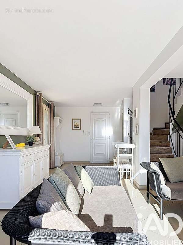 Photo 9 - Maison à SAINT-SATURNIN-LES-APT