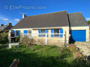 Maison à PLOURIVO