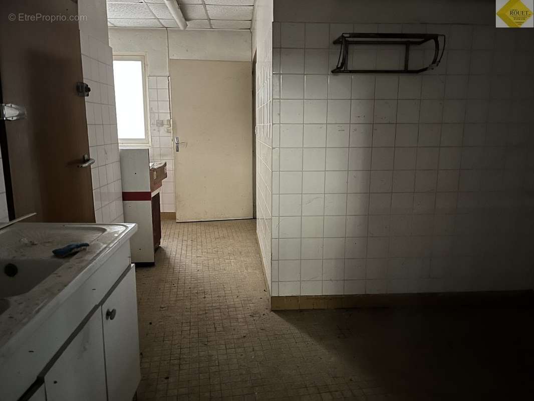 Commerce à PREUILLY-SUR-CLAISE