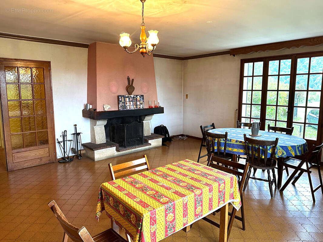 Maison à VAIRE-LE-PETIT