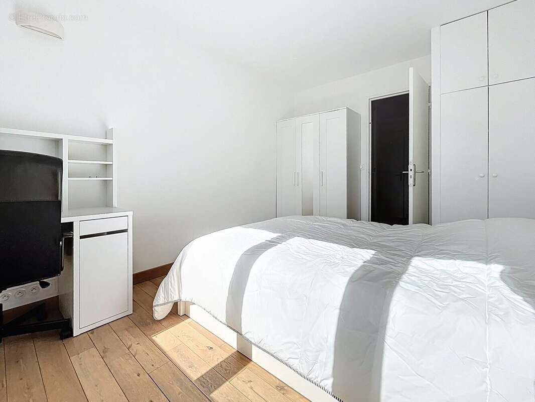 Appartement 51 m² à Paris-20e  - photo 8